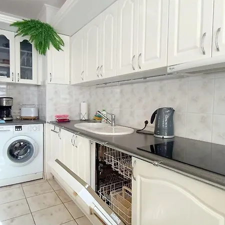 In Nowe Mit Garten Apartment *